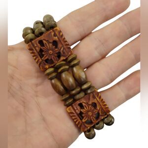 Hawaiian Beaded Wood Bracelet with Engraved Floral Plastic Rectangular Beads